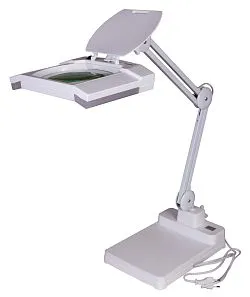 obraz Lupa Levenhuk Zeno Lamp ZL25 LED