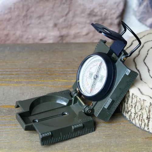 fotografia Kompas Levenhuk DC65,  10