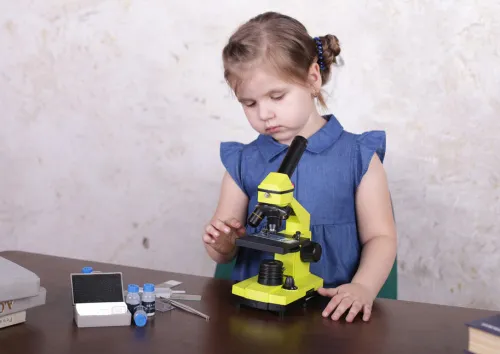 obraz Mikroskop Levenhuk Rainbow 2L PLUS,  16